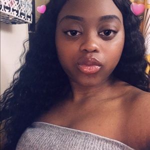 Meet your Posher, Ayanna